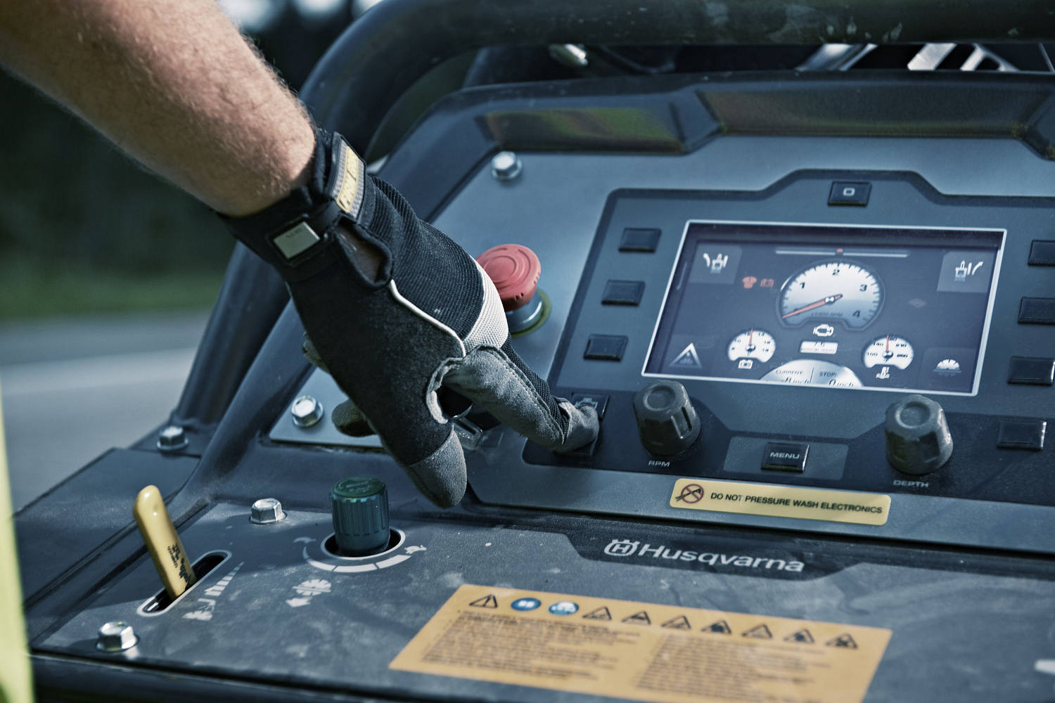 Нарезчик швов Husqvarna FS 7000 DL 9679592-02