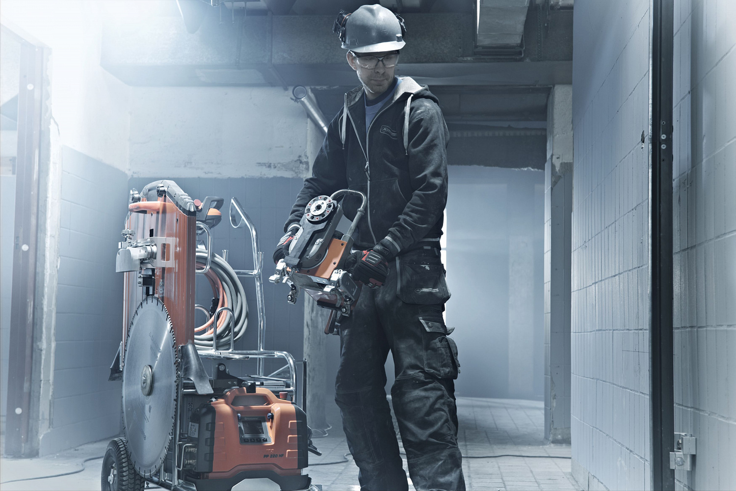 Стенорезная машина Husqvarna WS 220 9672087-01